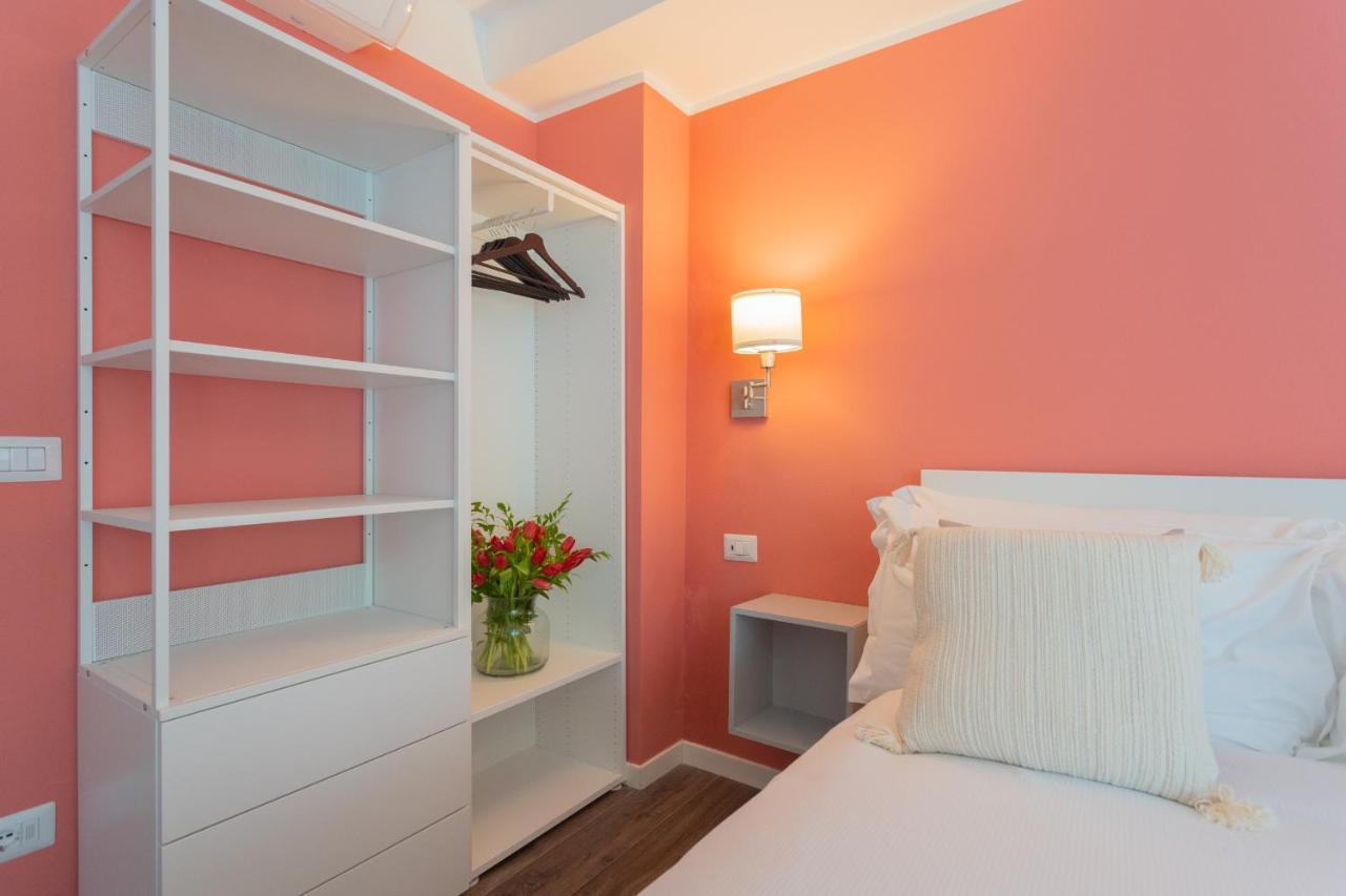 Enchanted Como Lake - Tremezzo Apartments By Rent All Como Eksteriør bilde